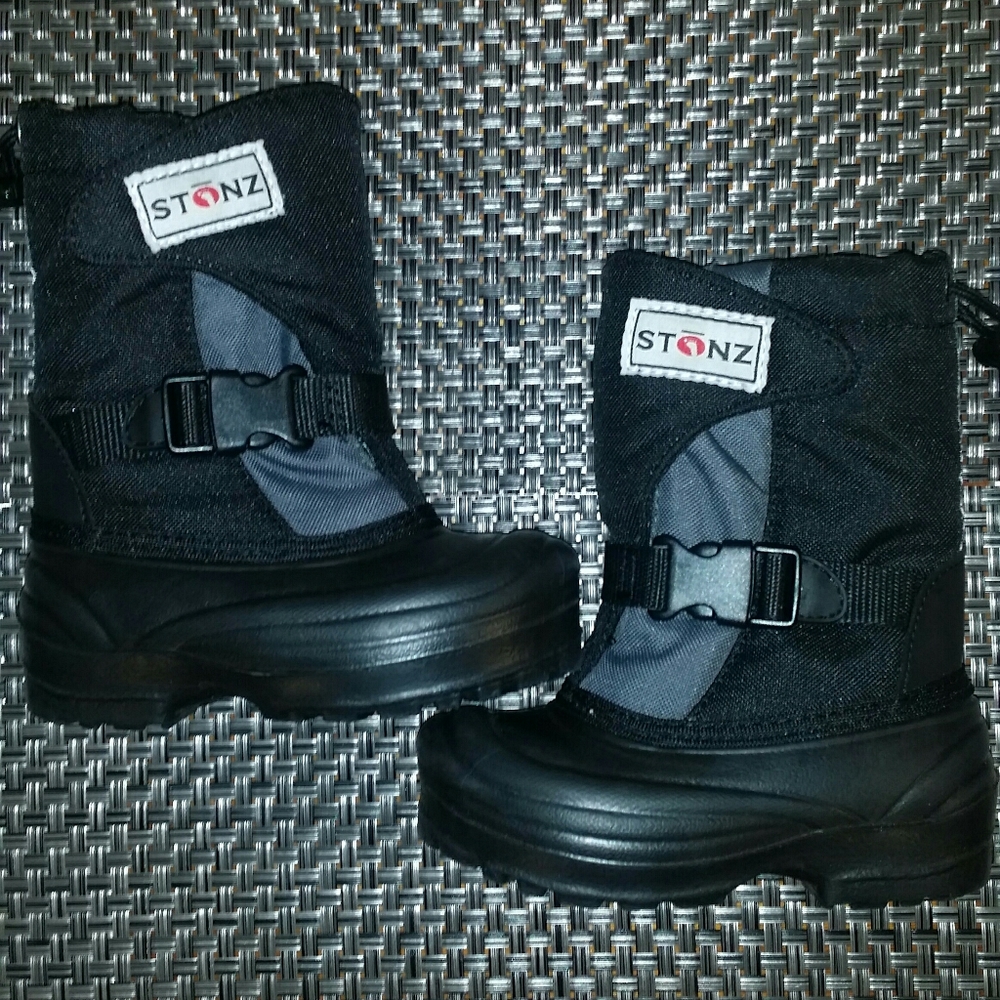 Stonz Trek Snow Boot